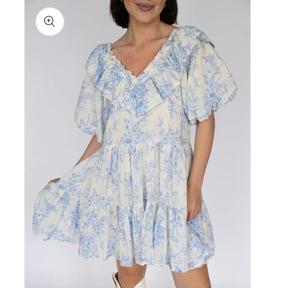 Floral Blue and White Dress - Picture 5 of 6